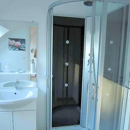 Les De Pascaline Bed & Breakfast 3*