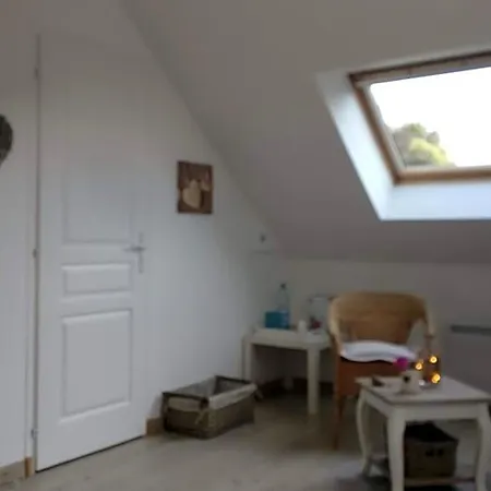 Les De Pascaline Bed & Breakfast Arrest