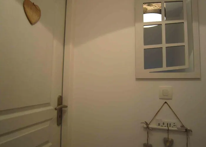 Bed & Breakfast Les De Pascaline 3*