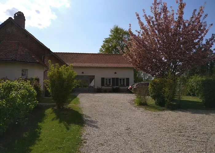 Les De Pascaline Arrest